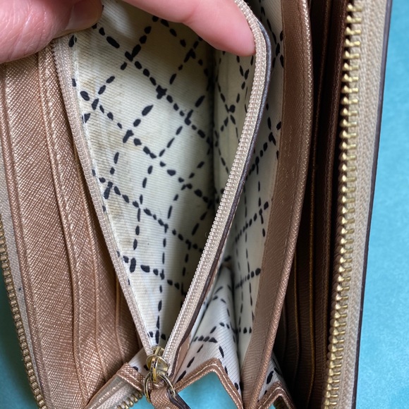 Kate Spade Felix Newbury Saffiano Rose Gold Purse - Picture 7 of 15